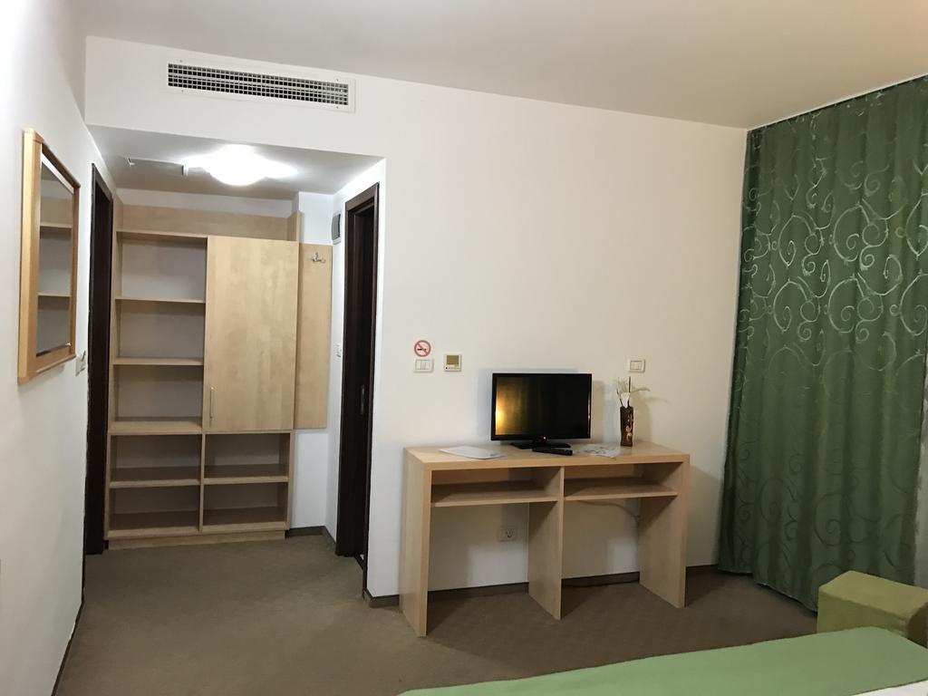 Pensiunea Carpe Diem Râmnicu Vâlcea Eksteriør billede